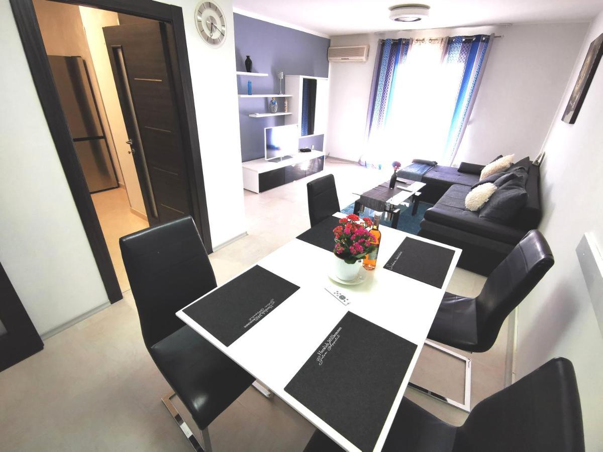 Apartment Tanja โปเรช ภายนอก รูปภาพ