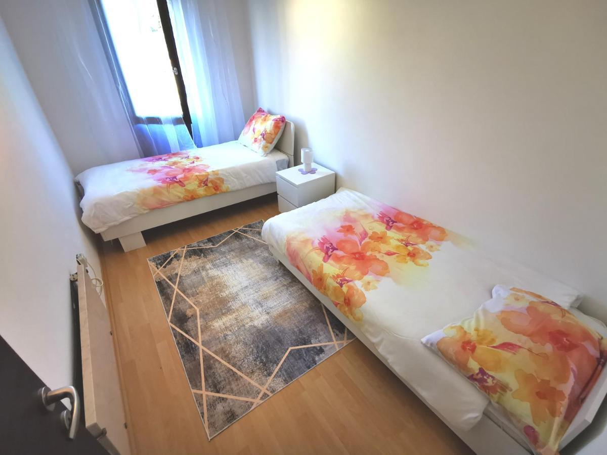 Apartment Tanja โปเรช ภายนอก รูปภาพ